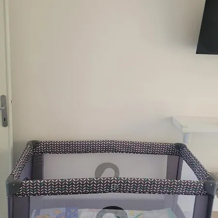 Cavour3 Apartamento Nettuno